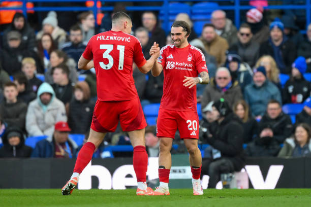 中场核心 中场核心